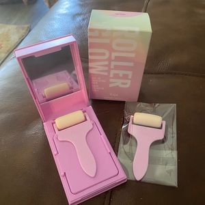KAJA Roller Glow Highlighting Balm - NEW